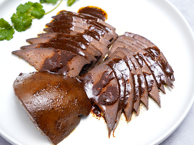 �����i��